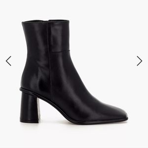 NWT Alohas West Total Black Boots